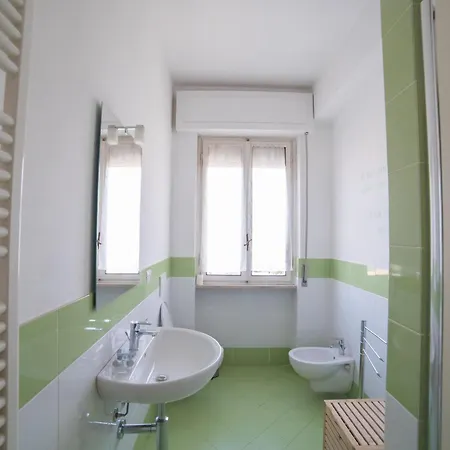 Frühstückspension Cento Passi Dalle Mura 3*