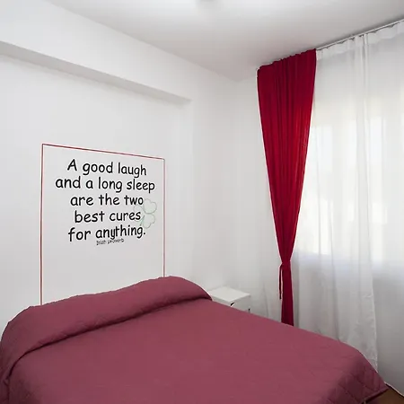 Cento Passi Dalle Mura Couette-café 3*