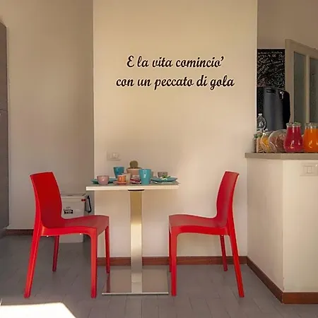 Cento Passi Dalle Mura 3* لوكا